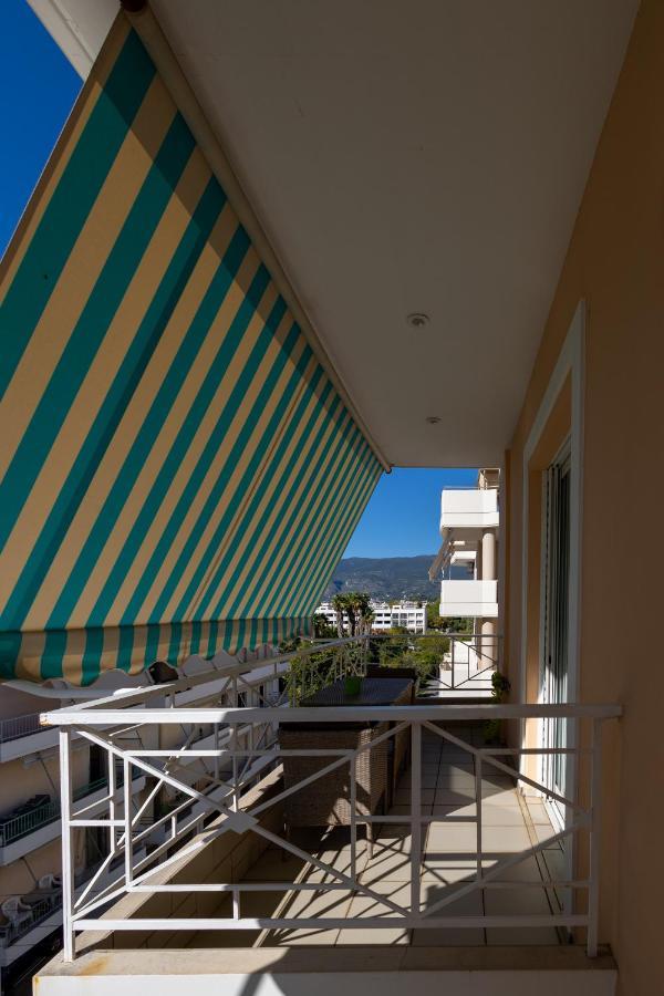 Seaside Penthouse In Каламата Екстериор снимка